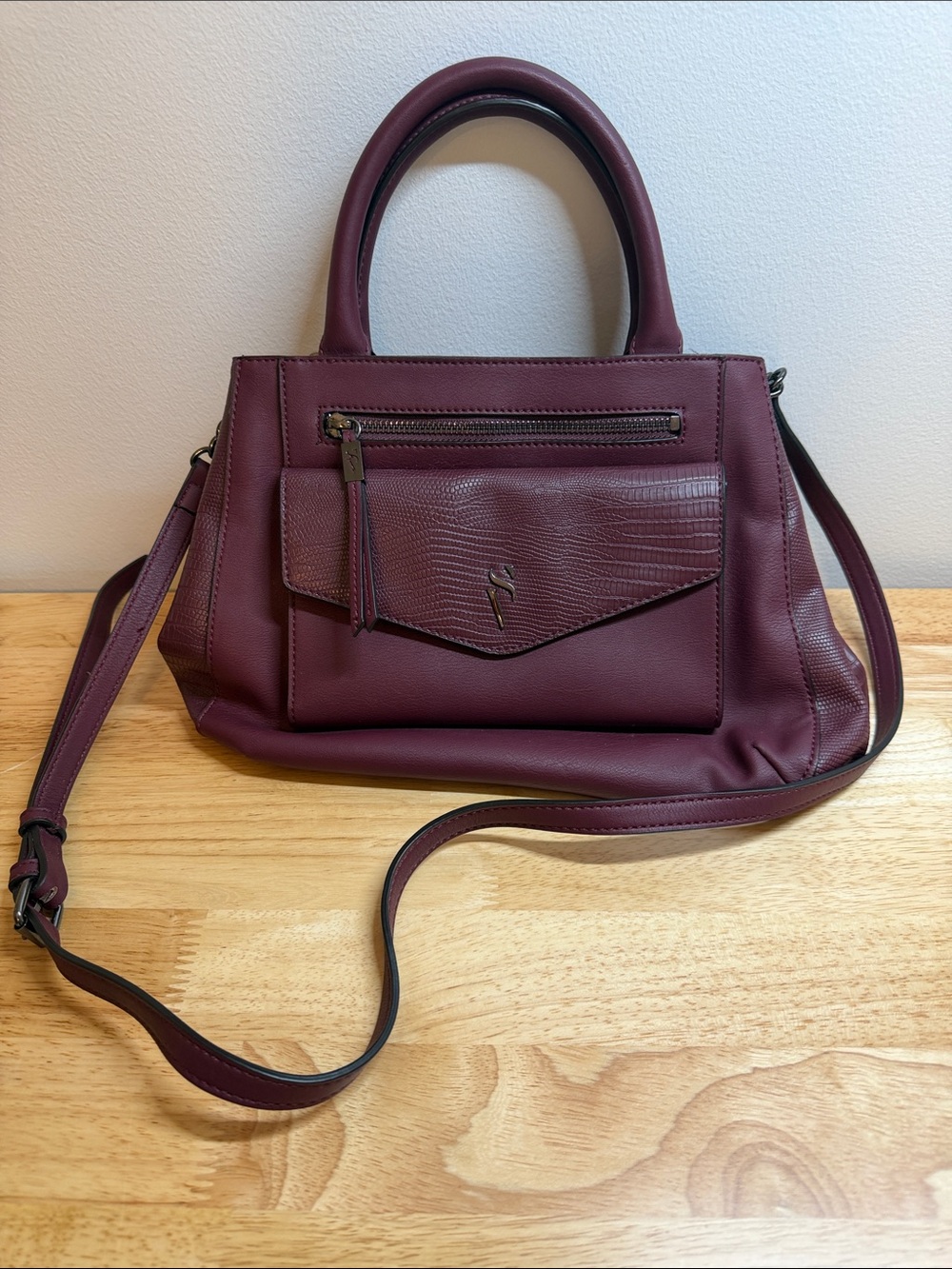 Simply Vera Vera Wang Burgundy Structured Crossbody Satchel